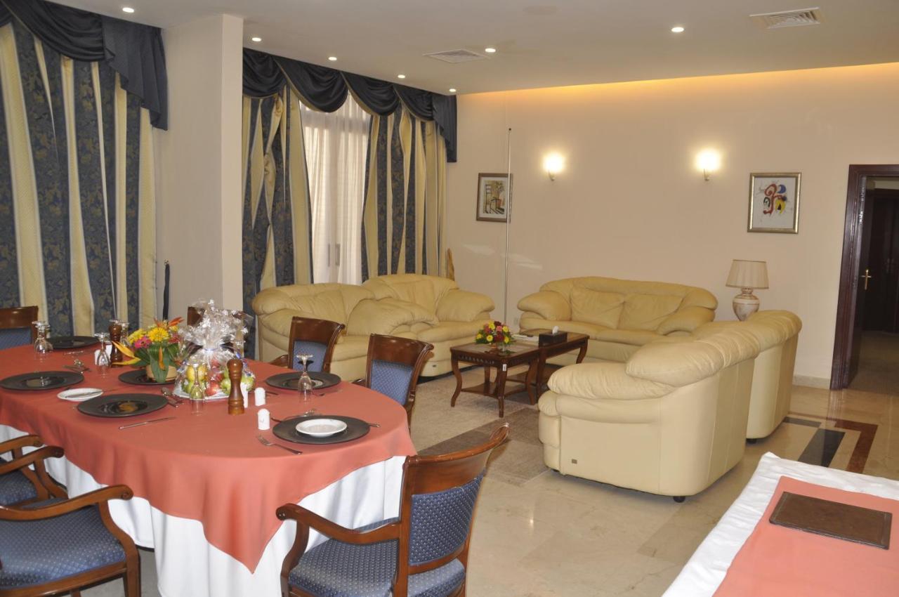 Lancaster Ouaga 2000 Hotel Уагадугу Екстериор снимка
