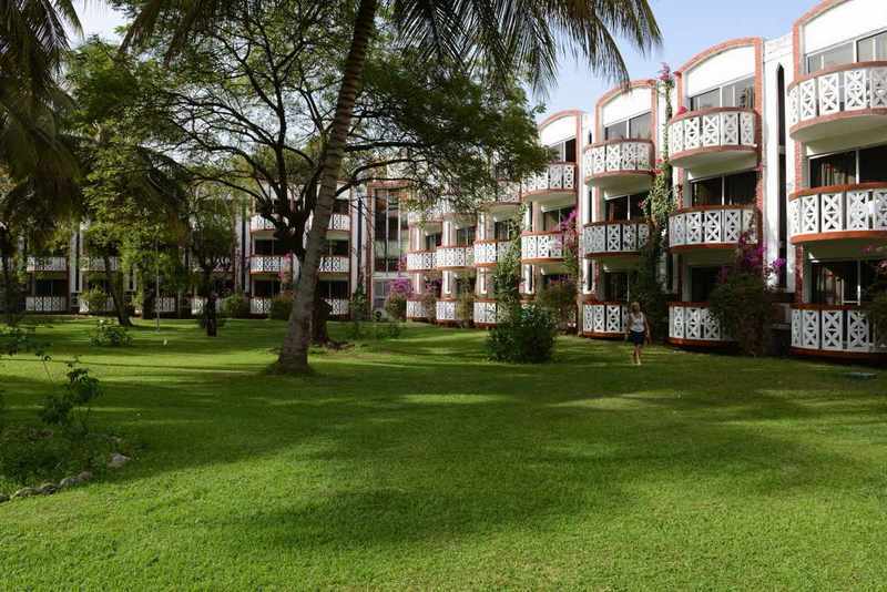 Lancaster Ouaga 2000 Hotel Уагадугу Екстериор снимка