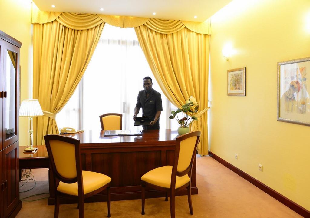 Lancaster Ouaga 2000 Hotel Уагадугу Екстериор снимка