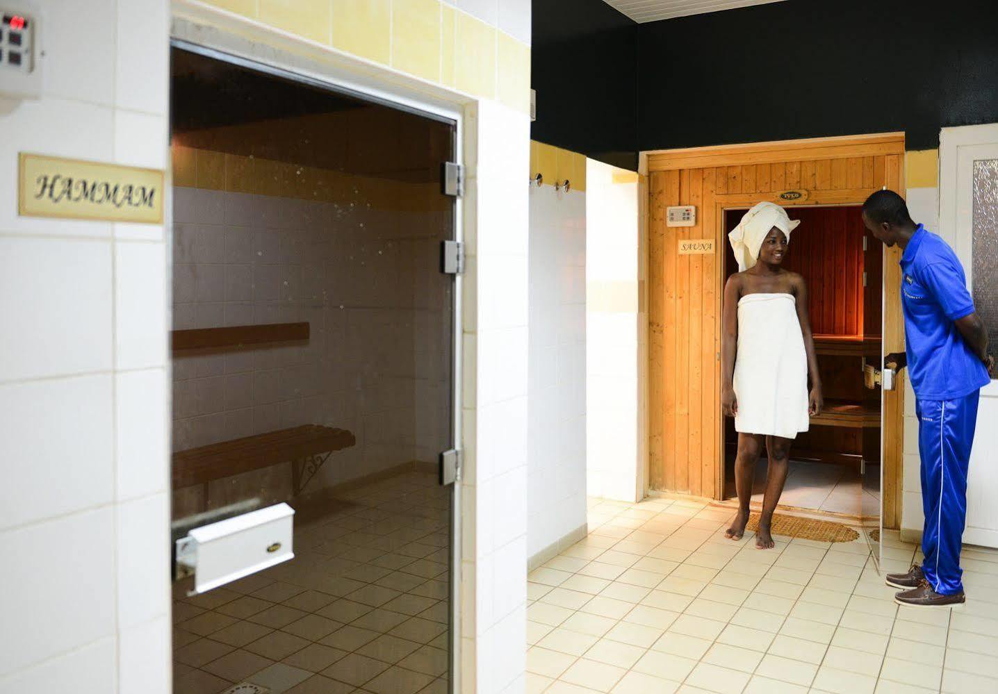 Lancaster Ouaga 2000 Hotel Уагадугу Екстериор снимка